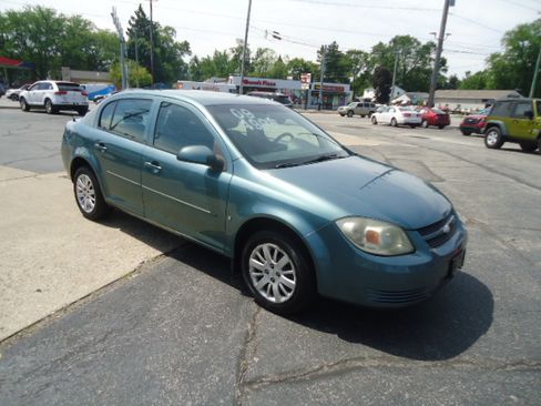Used 2009 Chevrolet Cobalt LT Sedan FWD image 1