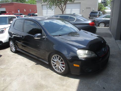 Used 2008 Volkswagen GTI 2-Door FWD image 6