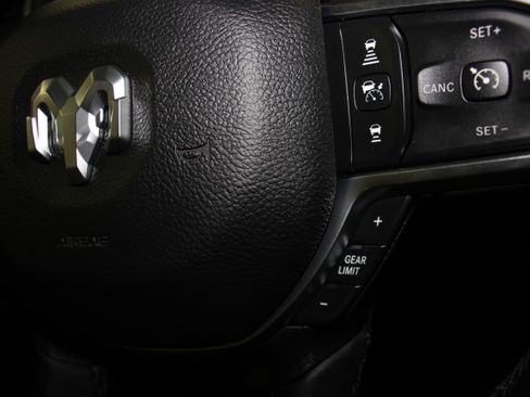 Used 2026 RAM 2500 4x4 Crew Cab Big Horn image 36