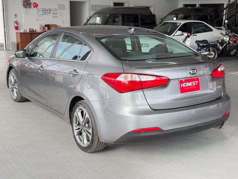 Used 2016 Kia Forte EX image 6