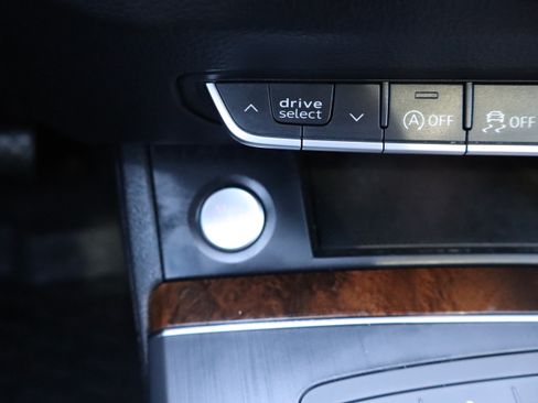 Used 2018 Audi Q5 2.0T Premium Plus image 23