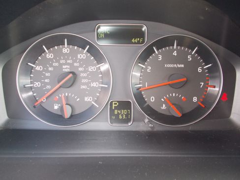 Used 2008 Volvo C70 T5 image 22