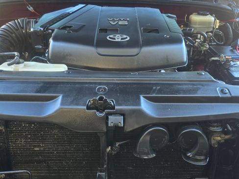 Used 2005 Toyota 4Runner Sport image 31