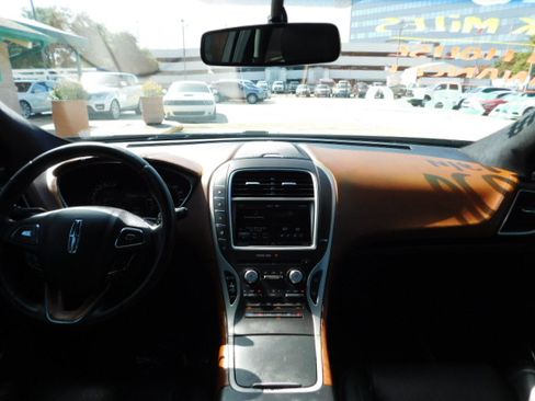 Used 2016 Lincoln MKX FWD Black Label image 15