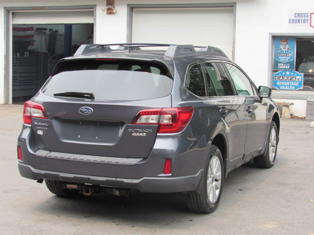 Used 2015 Subaru Outback 2.5i Premium AWD/4WD image 7
