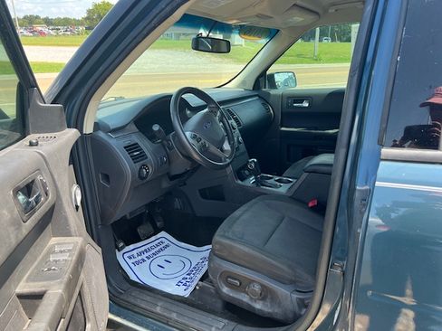 Used 2016 Ford Flex SE image 11