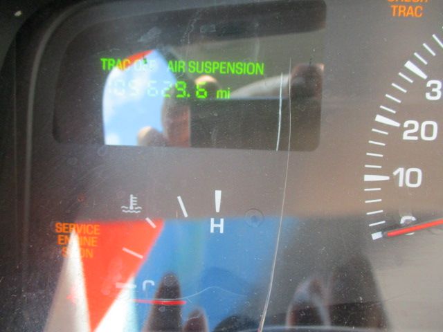 Used 2000 Lincoln Town Car Signature RWD image 27