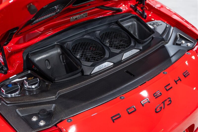 Used 2019 Porsche 911 GT3 RWD image 40