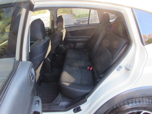 Used 2013 Subaru XV Crosstrek 2.0i Premium AWD/4WD image 16