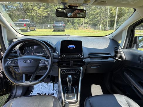 Used 2020 Ford EcoSport FWD Titanium image 7