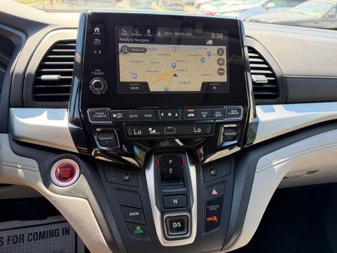 Used 2019 Honda Odyssey EX-L w/ RES & Navigation image 8