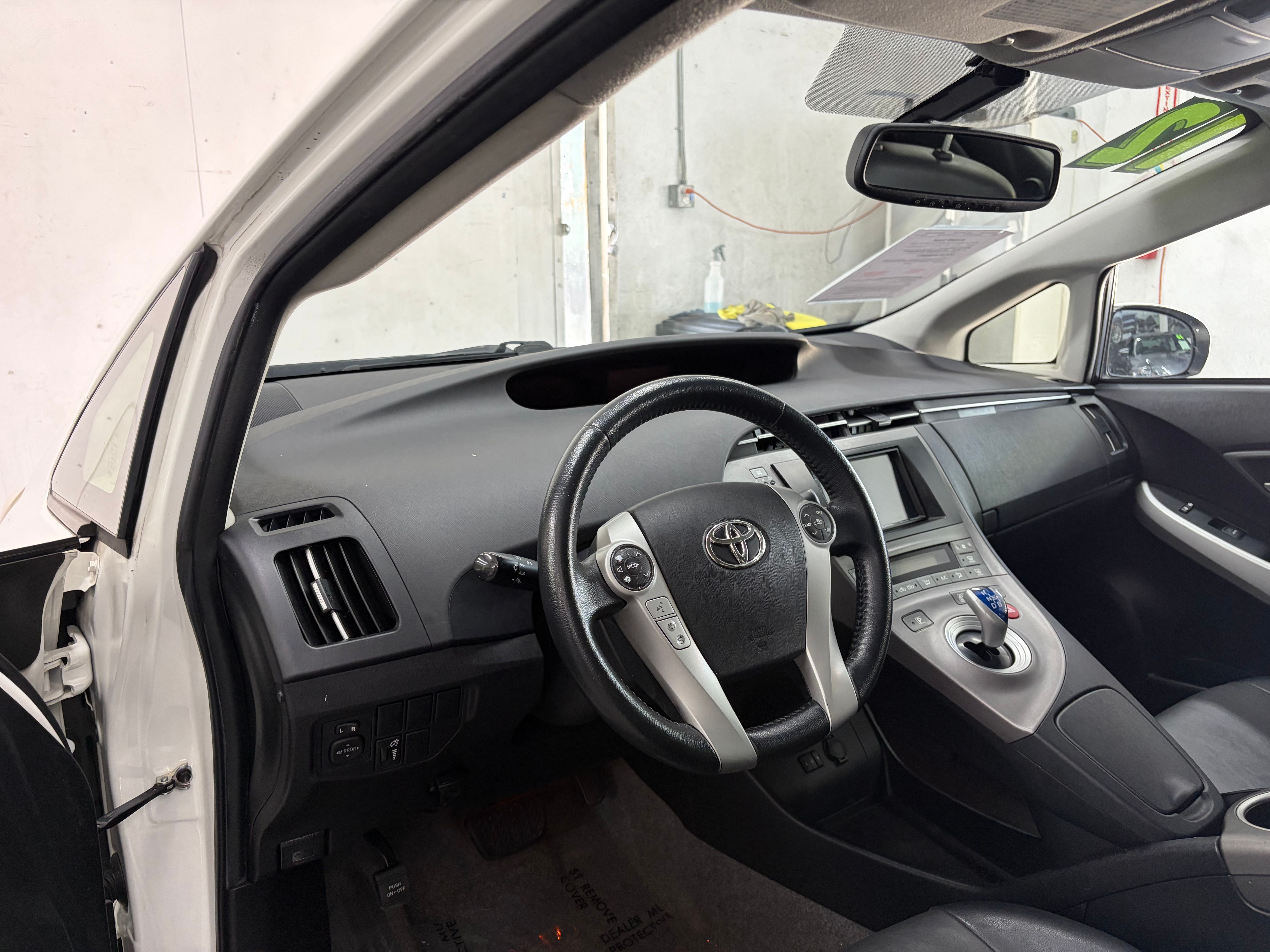 Used 2012 Toyota Prius Four Hatchback 4D FWD image 13
