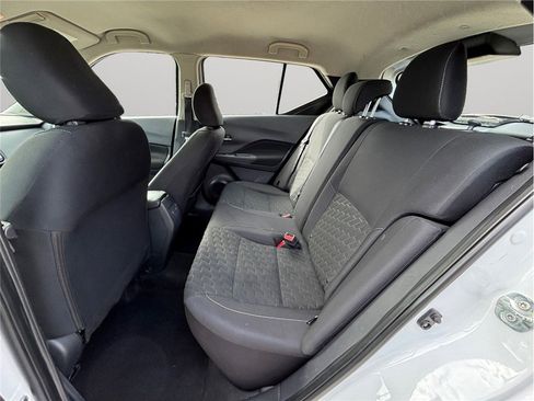 Used 2023 Nissan Kicks SV image 33