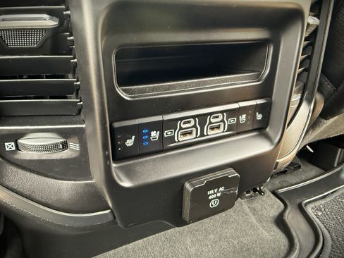 Used 2021 RAM 1500 Limited image 27