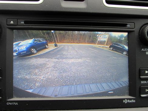 Used 2016 Subaru Forester 2.5i Premium image 19