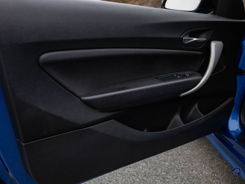 Used 2017 BMW M240i image 32