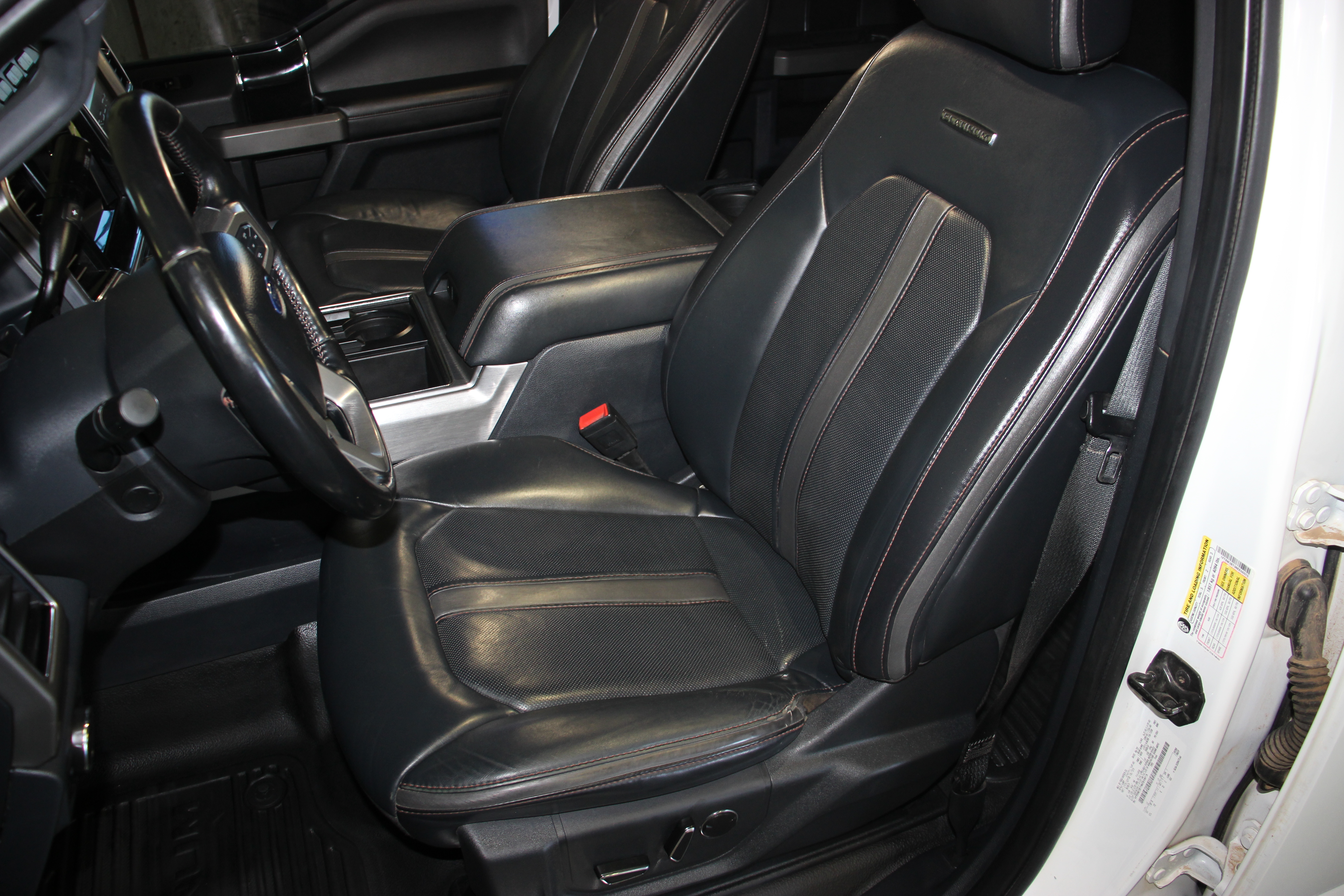 Used 2022 Ford F350 4x4 Crew Cab Super Duty image 18