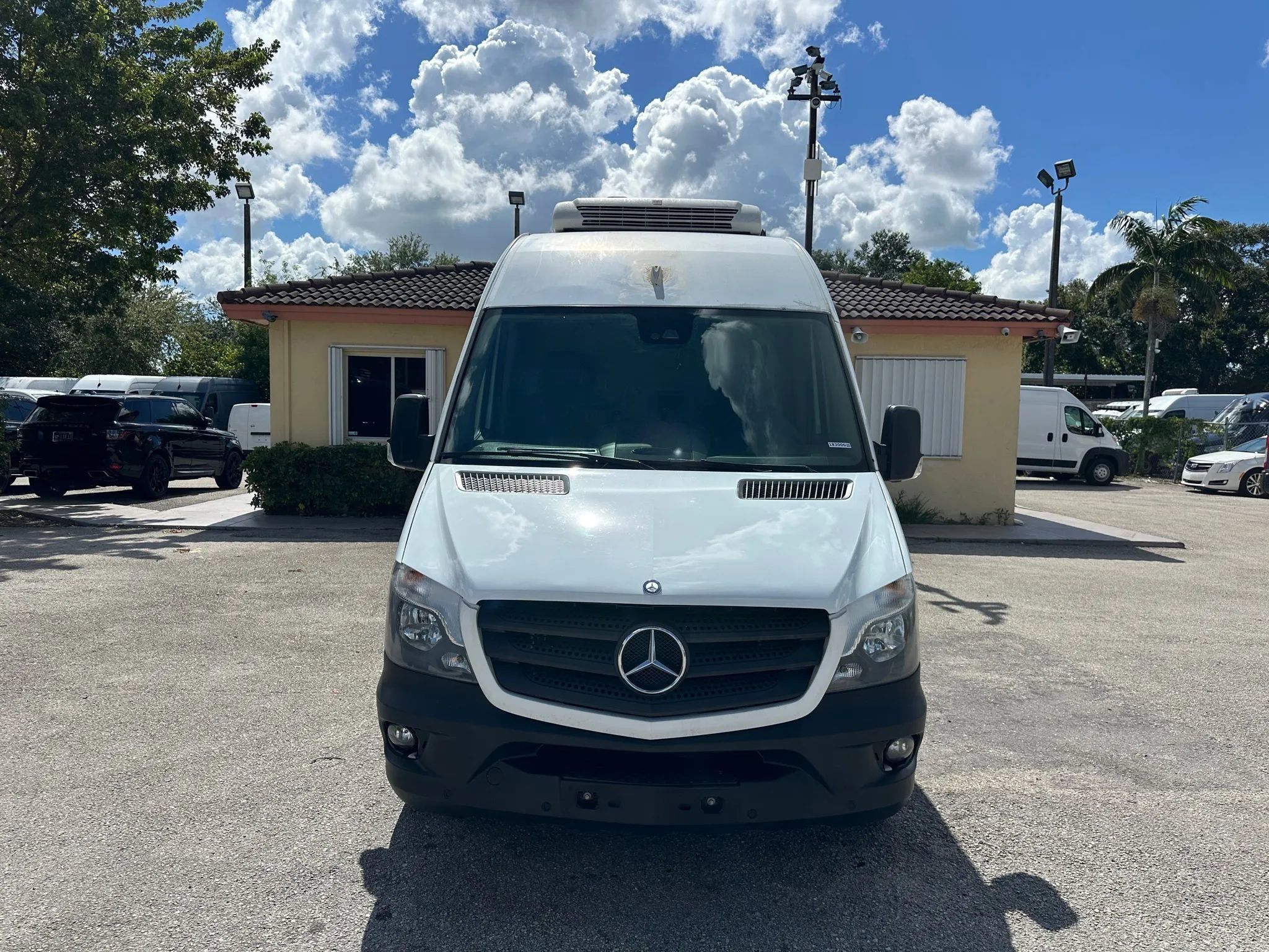 Used 2016 Mercedes-Benz Sprinter 2500 170 Extended Cargo image 11