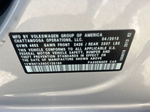 Used 2013 Volkswagen Passat TDI SE image 20