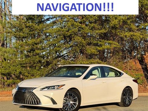 Used 2024 Lexus ES 350 Premium image 1