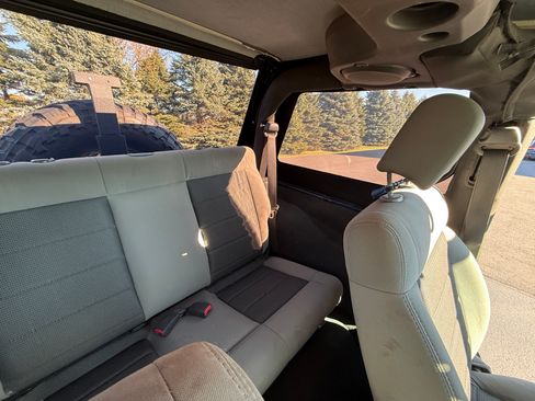 Used 2010 Jeep Wrangler Sport S image 12