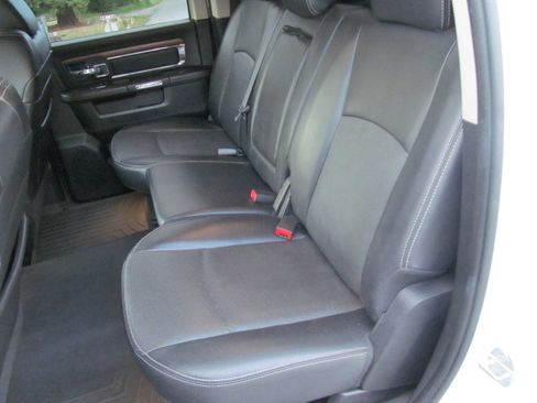 Used 2016 RAM 1500 Laramie image 18