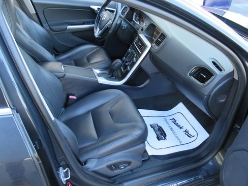 Used 2015 Volvo S60 T5 Premier Plus AWD image 15