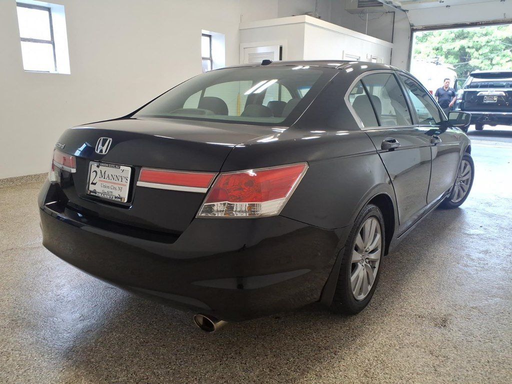 Used 2012 Honda Accord EX-L image 4