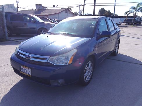 Used 2009 Ford Focus SES image 2