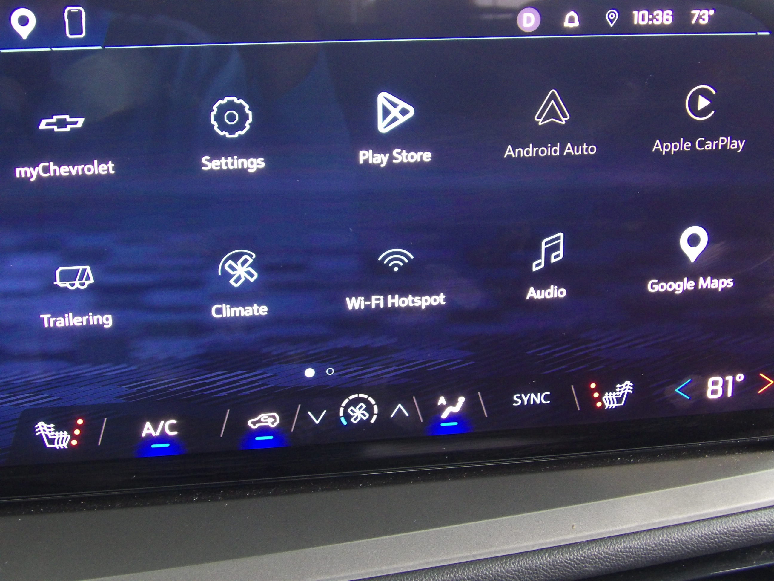 Used 2026 Chevrolet Traverse FWD LT image 5