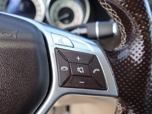 Used 2015 Mercedes-Benz E 350 Sport image 22