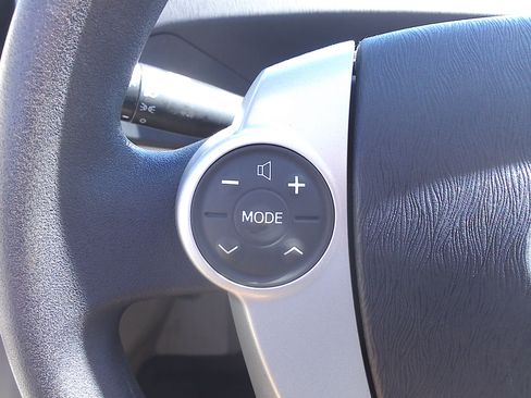 Used 2010 Toyota Prius One image 28