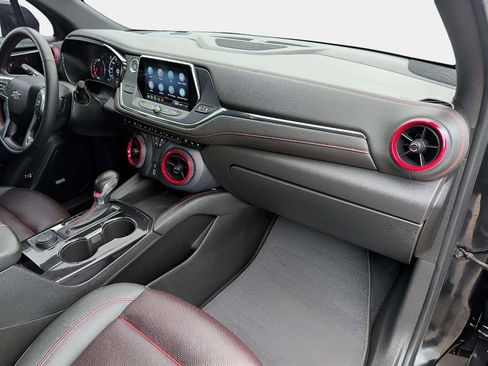 Used 2022 Chevrolet Blazer RS image 21