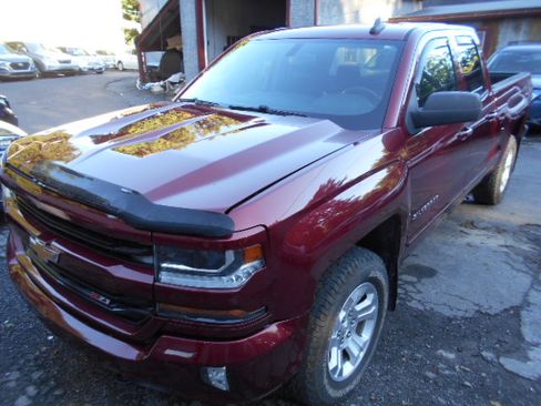 Used 2016 Chevrolet Silverado 1500 LT image 2