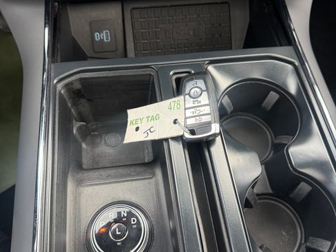 Used 2024 Ford F150 Lightning 4x4 SuperCrew Lariat image 22