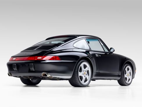 Used 1998 Porsche 911 Carrera S 2 wheel drive image 17