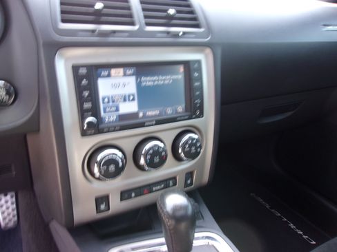 Used 2012 Dodge Challenger SRT image 11