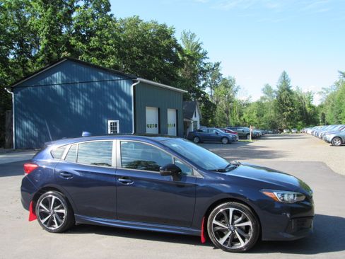 Used 2021 Subaru Impreza 2.0i Sport Hatchback AWD/4WD image 10