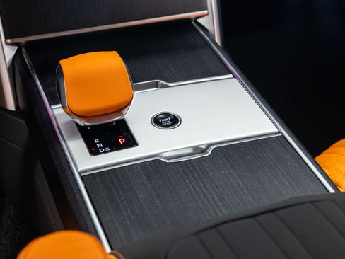 Used 2026 Land Rover Range Rover SE image 38