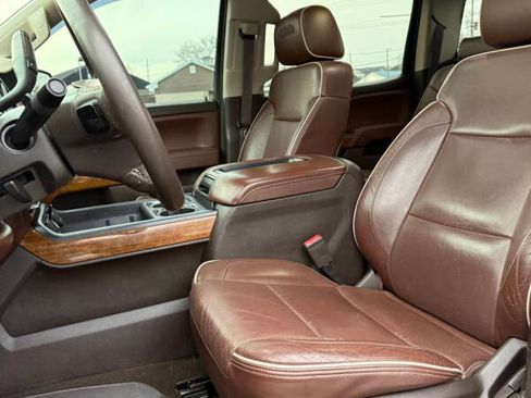 Used 2014 Chevrolet Silverado 1500 High Country image 9