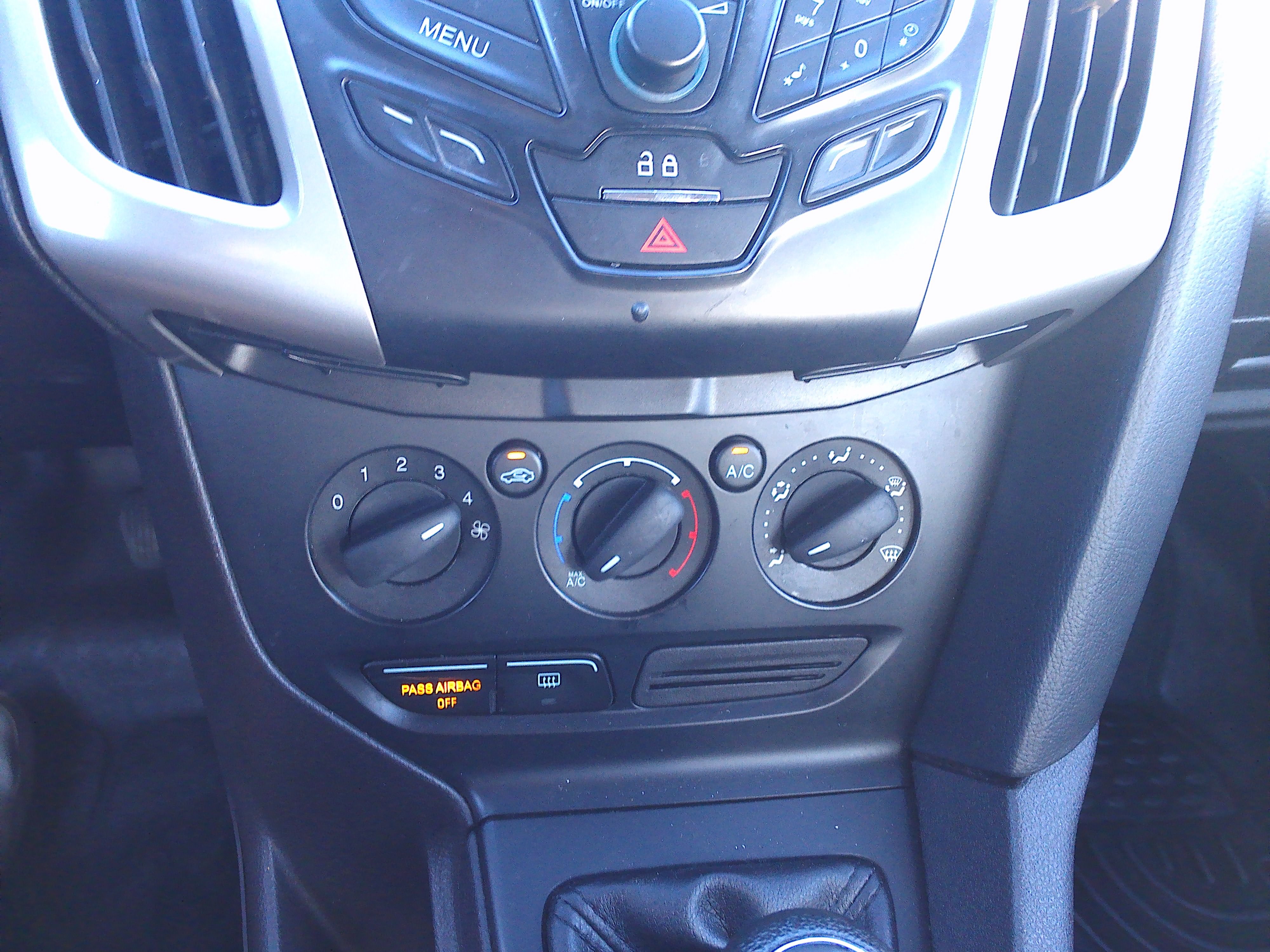 Used 2014 Ford Focus S Sedan FWD image 16