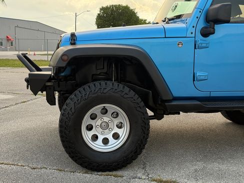 Used 2010 Jeep Wrangler 4WD Sport image 24