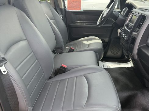 Used 2018 RAM 1500 ST image 20