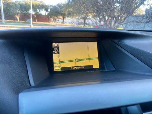 Used 2010 Lexus RX 450h image 12