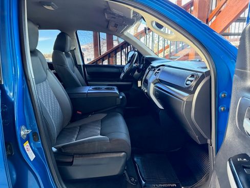 Used 2018 Toyota Tundra SR5 image 21