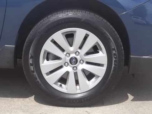 Used 2019 Subaru Outback 2.5i Premium AWD/4WD image 15