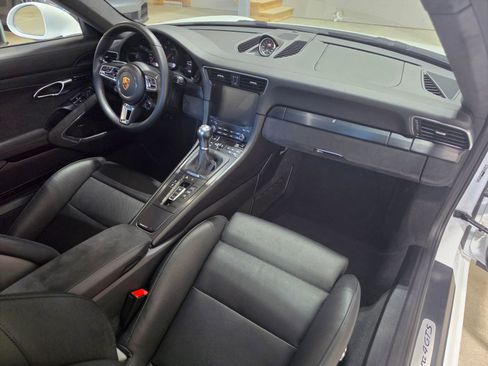 Used 2019 Porsche 911 Carrera 4 GTS AWD/4WD image 87