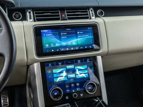 Used 2021 Land Rover Range Rover P525 Westminster Edition LWB image 35