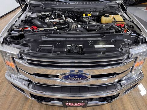 Used 2019 Ford F250 Lariat w/ Lariat Value Package image 11