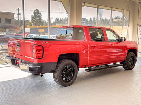Used 2018 Chevrolet Silverado 1500 LT image 4